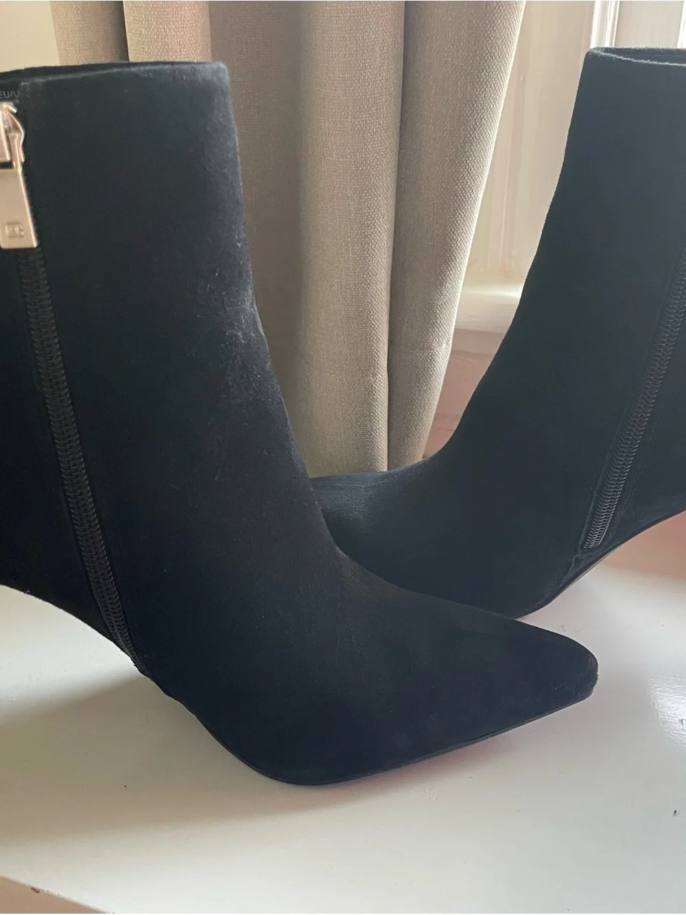 Kenneth Cole Black Suede Pointed-Toe Ankle Booties